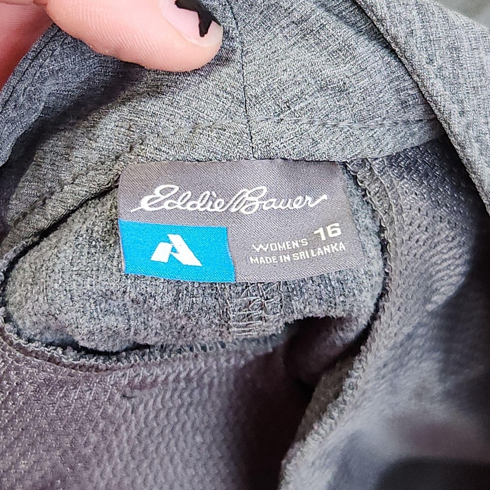 Eddie Bauer First Ascent Cargo Pants Womens 16 Gray Stretch Travel Casual Hiking - Picture 4 of 11